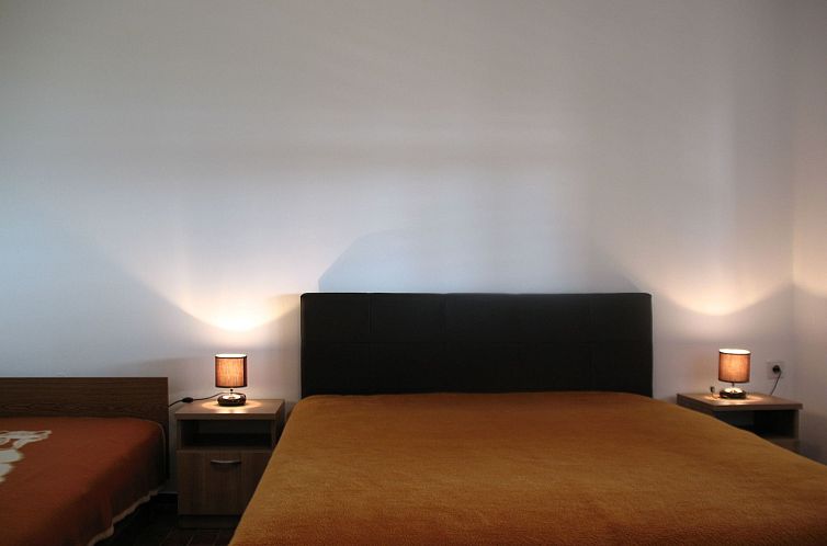 Vakantiehuis für 6 Personen ca. 50 m&sup2; in Jablanac, Adr