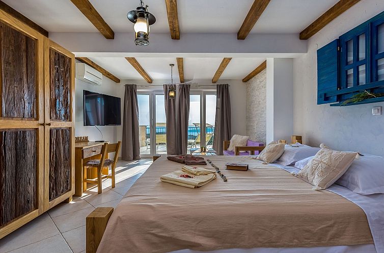 Vakantiehuis Meerblick Ferienvilla Haus Lucija mit Pool