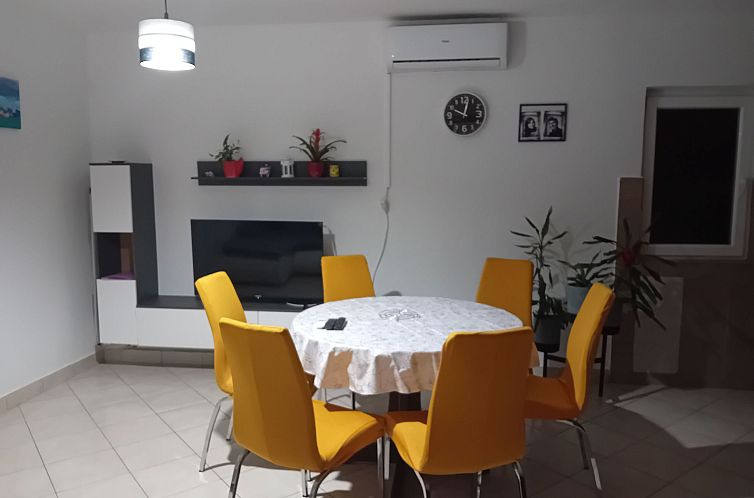 Appartement Delfa Pećarina
