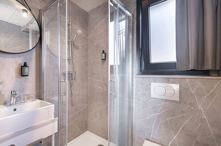 Hilltop Green Home Spectacular seaview