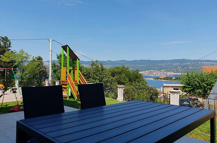 Guest house 1043211 - Apartment Kvarner - Appartement Apartment Branka