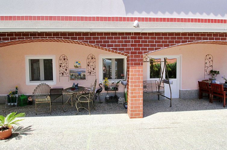 Appartement Apartment >Renata