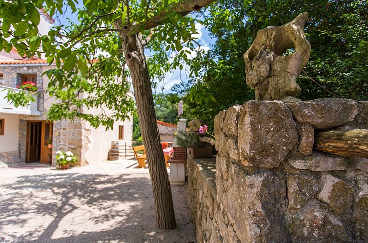 Vakantiehuis Gemütliches Steinhaus Nonna Stara