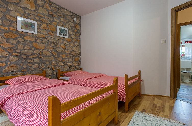Vakantiehuis Gemütliches Steinhaus Nonna Stara