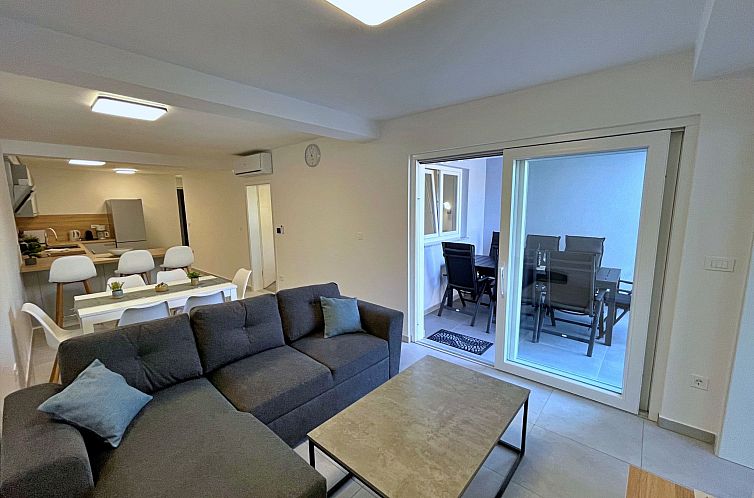 Appartement Apartment Bonum mit privatem Pool