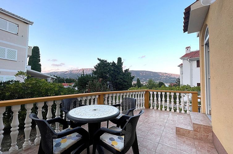 Appartement Appartement in Baška mit Eigener Terrasse