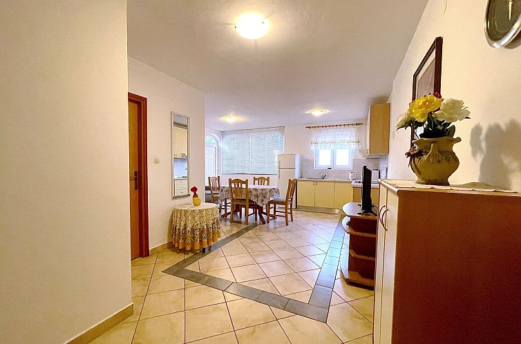 Appartement Appartement in Baška mit Eigener Terrasse