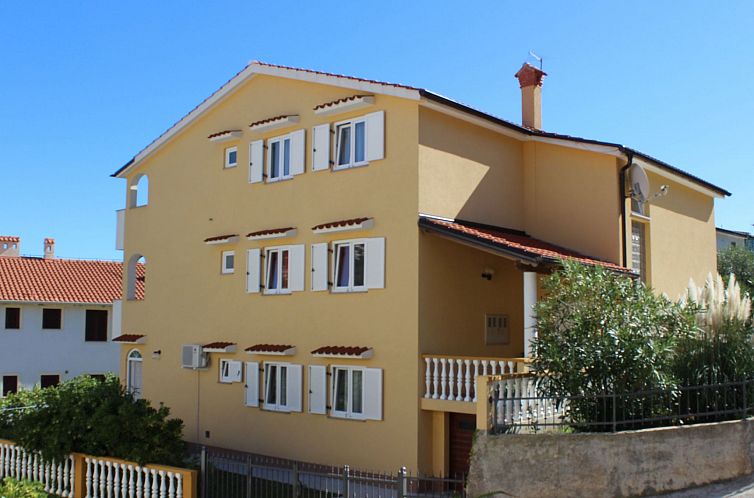 Appartement Appartement in Baška mit Eigener Terrasse