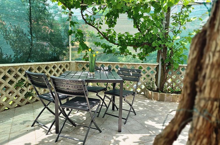 Appartement in Baška mit Terrasse