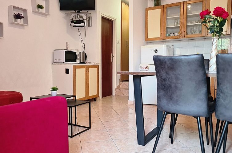 Appartement in Baška mit Terrasse