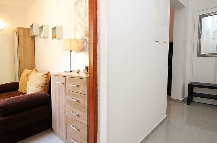 Appartement Appartement in Baška mit Eigener Terrasse