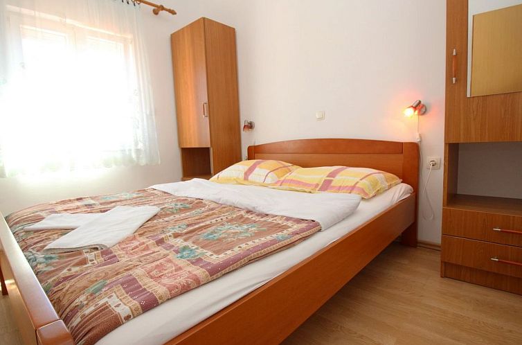 Appartement Charmantes Appartement in Baška mit Eigenem Bal
