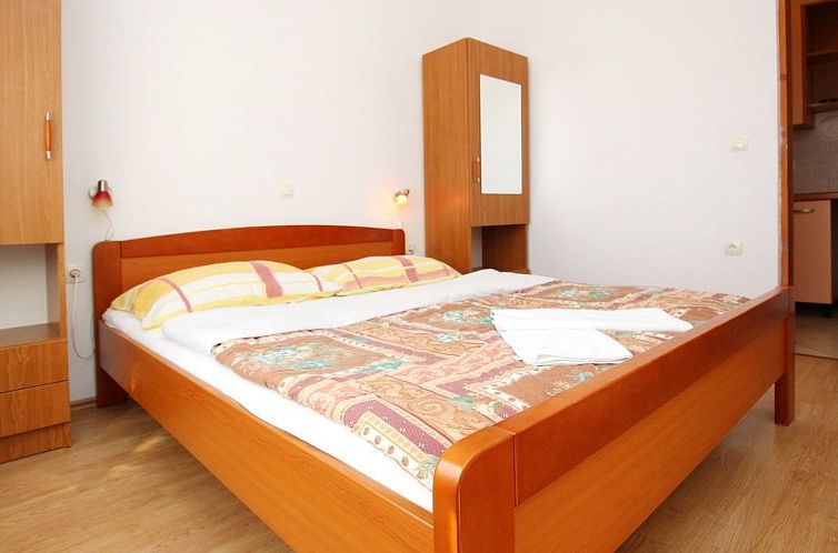 Appartement Charmantes Appartement in Baška mit Eigenem Bal