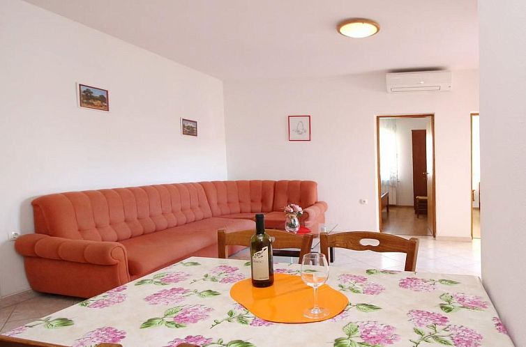 Unterkunft 1043912 - Appartement Kvarner - Appartement Appartement in Baška mit Eigenem Balkon