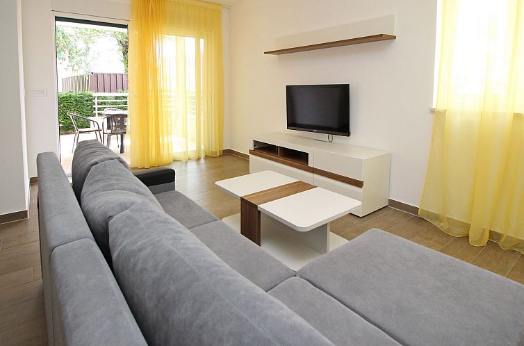 Appartement Tolle Ferienwohnung in Baška mit Eigener Terras