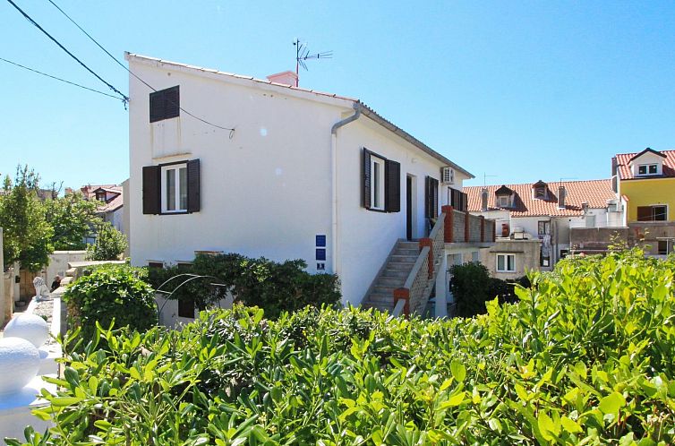 Appartement Charmante Ferienwohnung in Baška mit Eigener Te