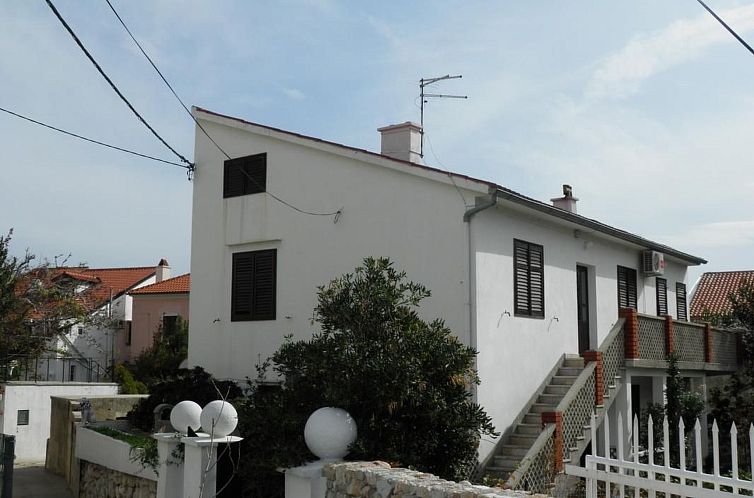 Appartement Charmante Ferienwohnung in Baška mit Eigener Te