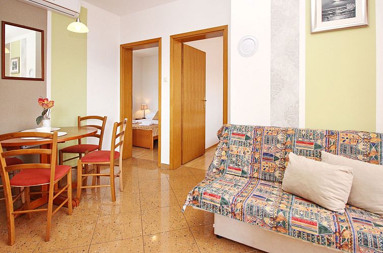 Appartement in Baška mit Eigenem Balkon