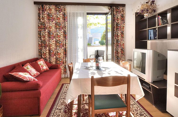 Appartement Appartement in Baška mit Grill
