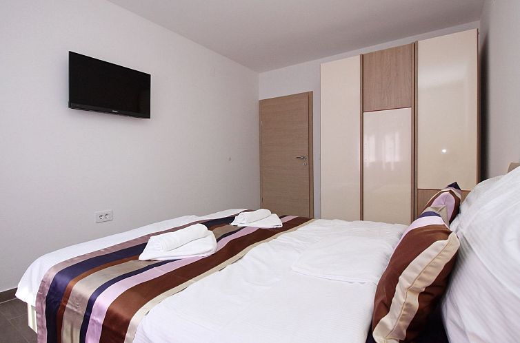 Appartement in Baška mit Terrasse