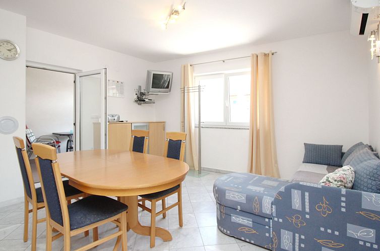 Appartement Appartement in Baška mit Eigenem Balkon
