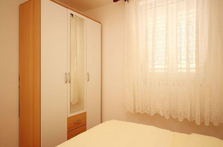 Appartement Appartement in Baška mit Eigener Terrasse