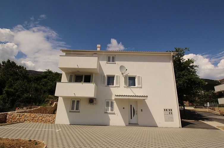 Appartement Appartement in Baška mit Eigener Terrasse