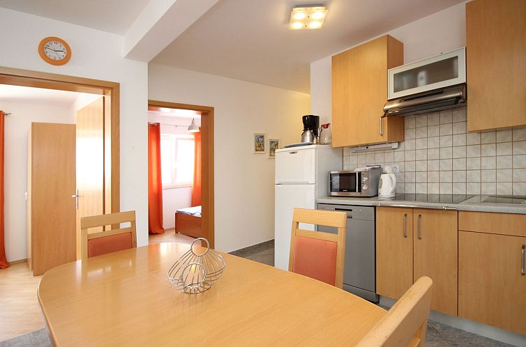 Appartement Appartement in Baška mit Eigener Terrasse