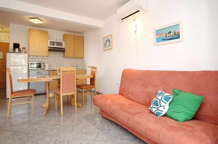 Appartement Appartement in Baška mit Eigener Terrasse