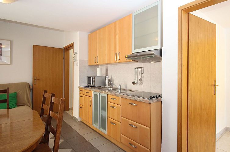 Appartement Appartement in Baška mit Eigener Terrasse