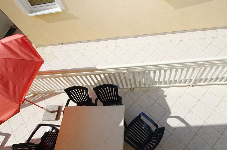 Appartement Appartement in Baška mit Eigener Terrasse
