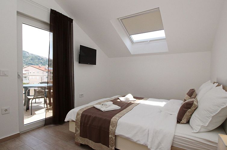Appartement in Baška mit Terrasse
