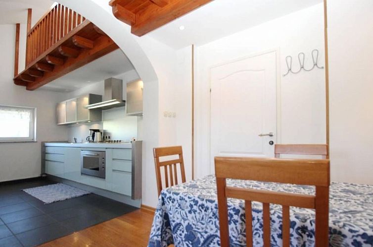 Appartement in Baška mit Eigenem Balkon und Meerblick