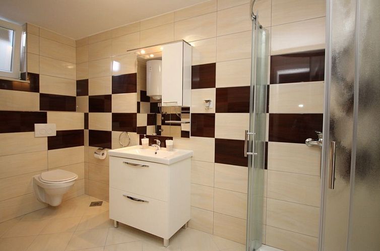 Appartement Appartement in Baška mit gemeinsamem Pool und G