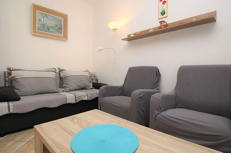 Appartement Charmante Wohnung in Baška mit Eigener Terrasse