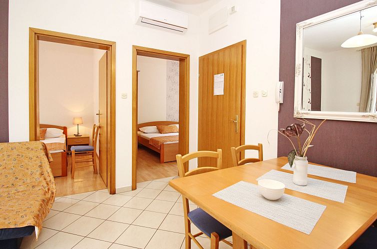 Appartement in Baška mit Eigener Terrasse