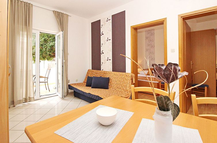 Appartement in Baška mit Eigener Terrasse
