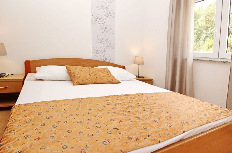 Appartement in Baška mit Eigener Terrasse