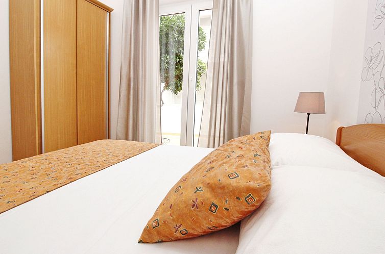 Appartement in Baška mit Eigener Terrasse