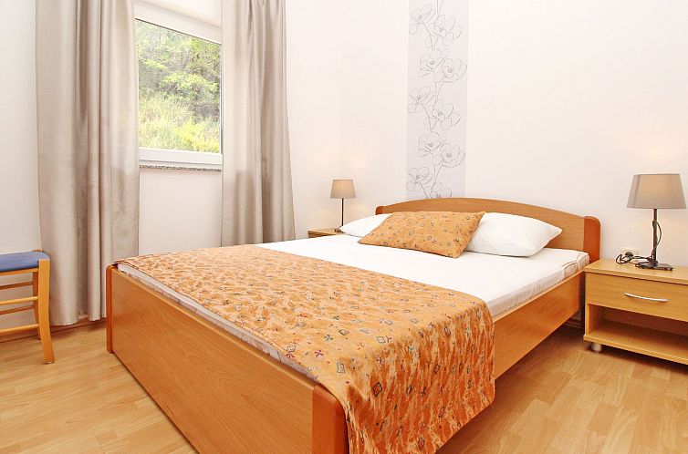 Appartement in Baška mit Eigener Terrasse