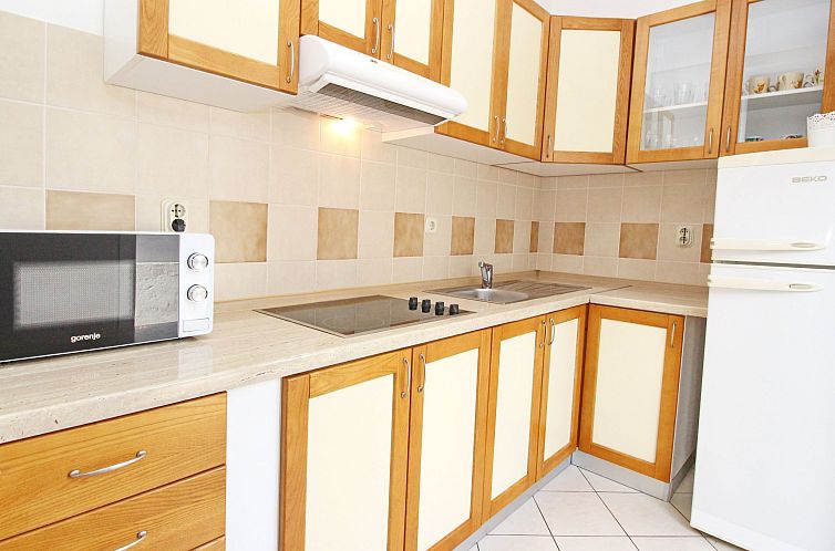 Appartement in Baška mit Eigener Terrasse