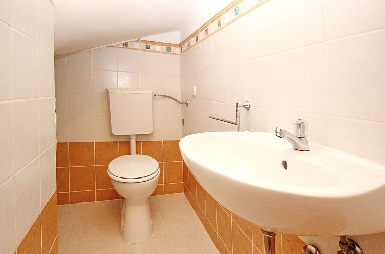 Appartement in Baška mit Eigener Terrasse