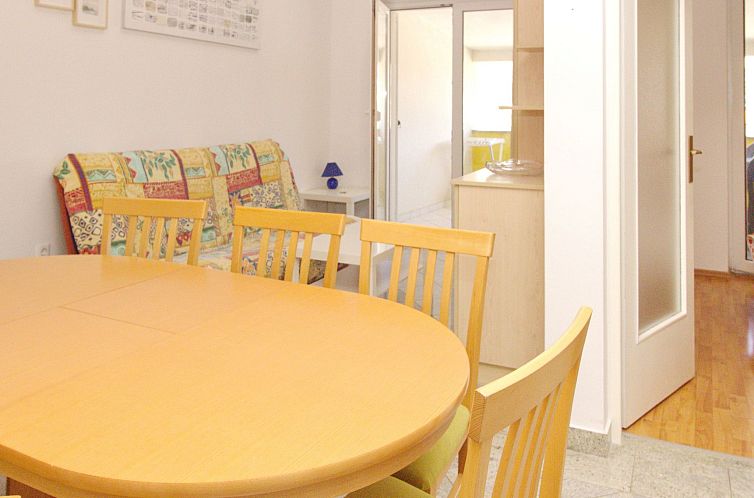 Appartement in Baška mit Eigenem Balkon