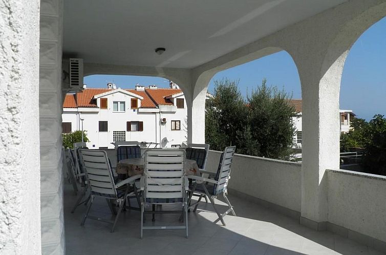 Appartement Appartement in Baška mit Eigener Terrasse