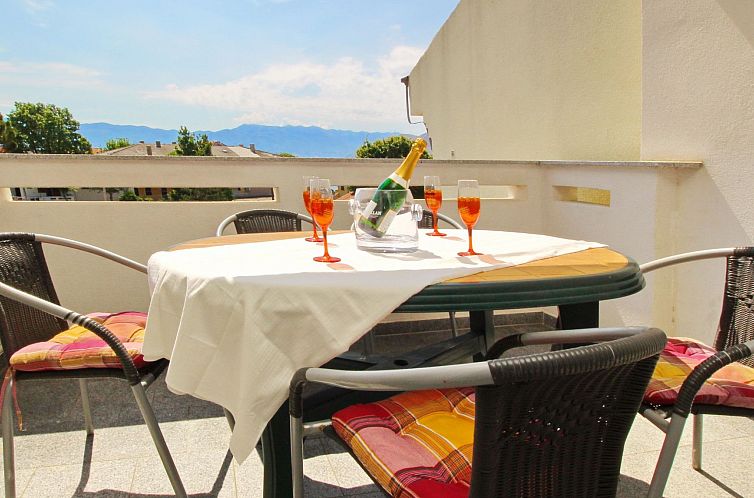 Appartement Charmante Ferienwohnung in Baška mit Eigenem Ba