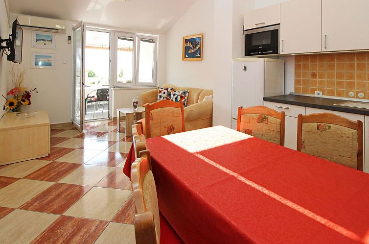 Appartement Charmante Ferienwohnung in Baška mit Eigenem Ba