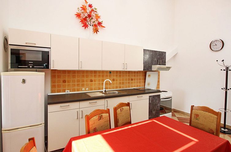 Appartement Charmante Ferienwohnung in Baška mit Eigenem Ba