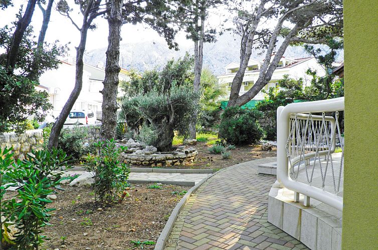 Appartement Appartement in Baška mit Eigener Terrasse