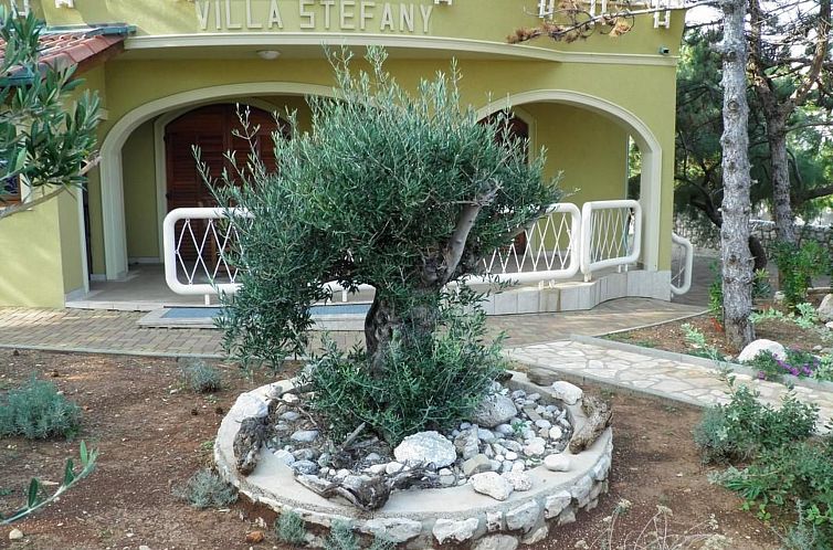 Appartement Appartement in Baška mit Eigener Terrasse