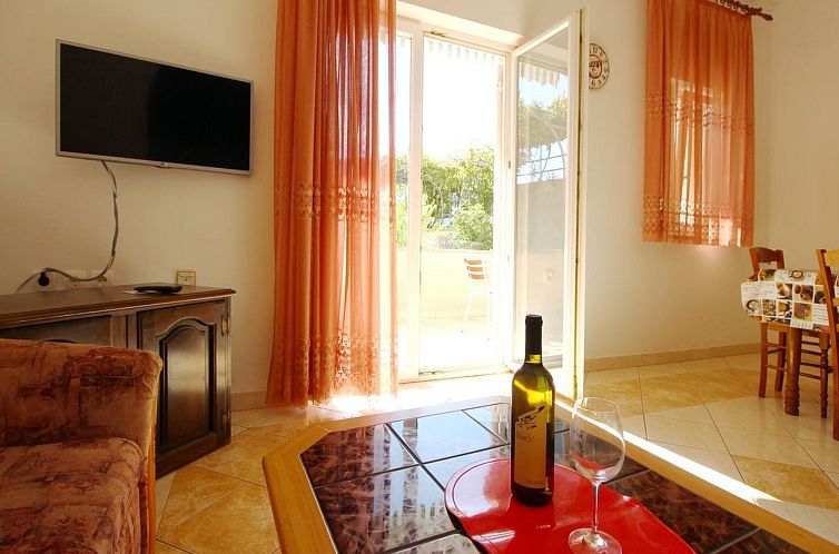 Appartement Schöne Wohnung in Baška mit Eigener Terrasse